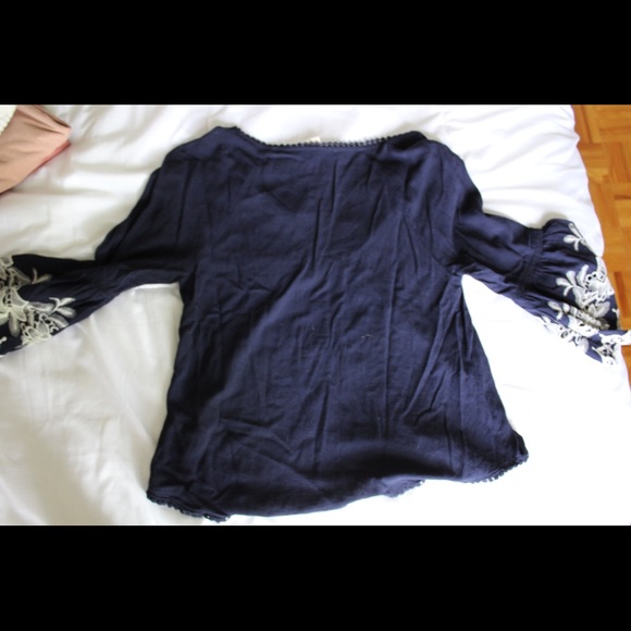 Navy blue and white blouse - Picture 2 of 2